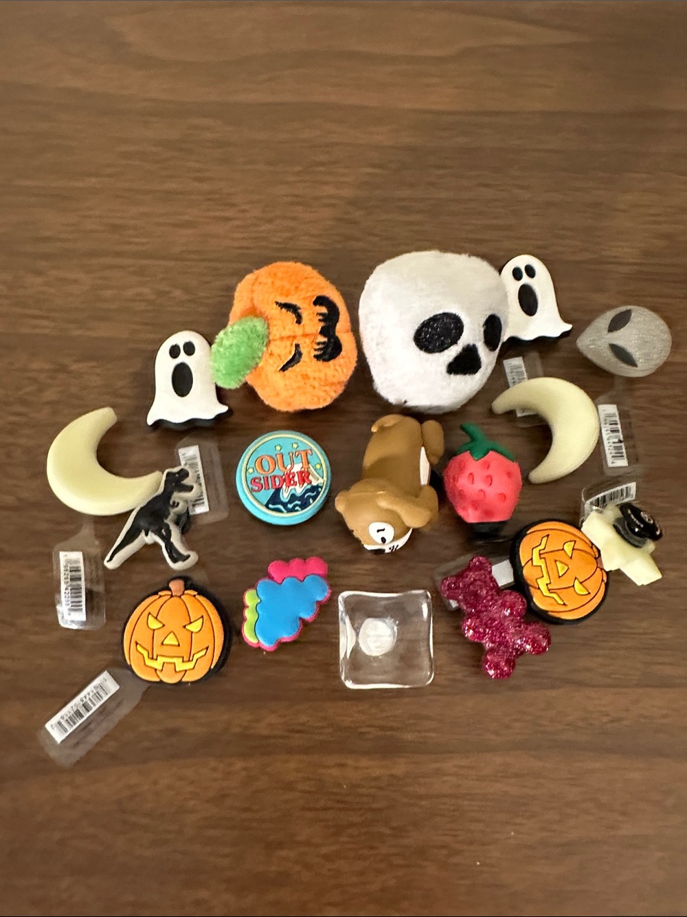 Assorted Crocs Jibbitz Decorative Shoe Charms - Halloween & Cute Mix